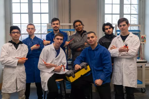 Classe de 1ère Bac pro Métiers de l’électricité et de ses environnements connectés
