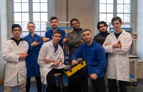 Classe de 1ère Bac pro Métiers de l’électricité et de ses environnements connectés