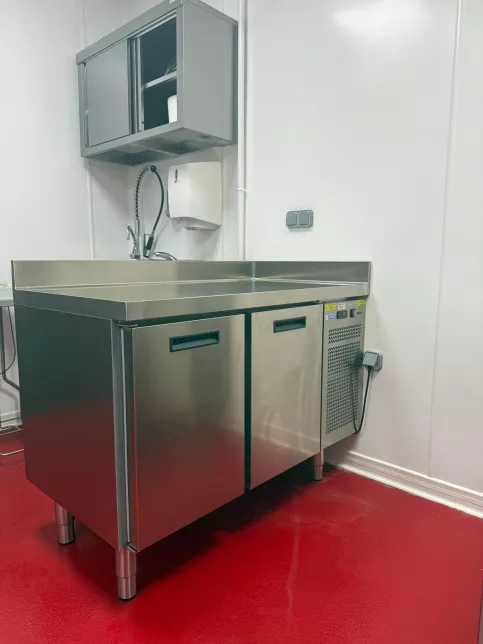 Laboratoire de pâtisserie de l'Ecole Hôtelière Sainte-Thérèse